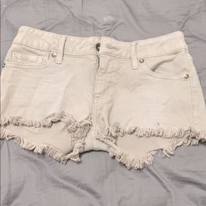 Gray shorts